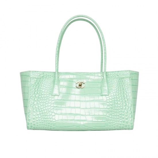 Chanel Small Tote Green