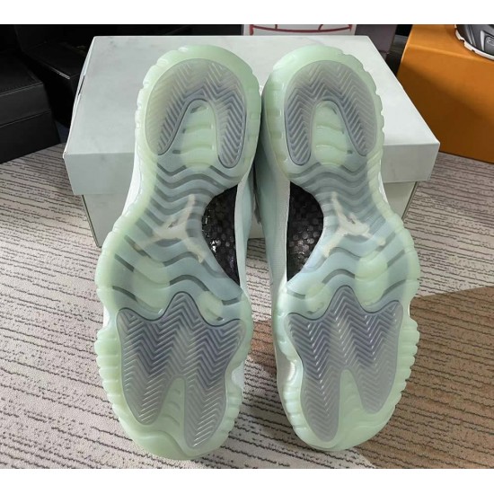 JAIDE x Air Jordan 11 Low 'Fiberglass' Wmns 2026 IW1882-300