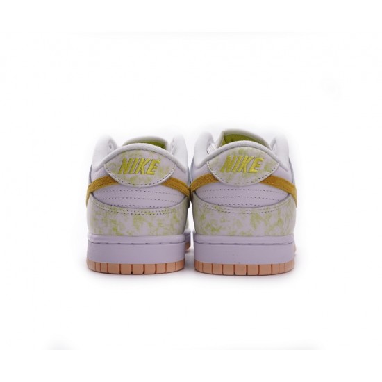 NIKE DUNK LOW OG WMNS 'YELLOW STRIKE' DM9467-700