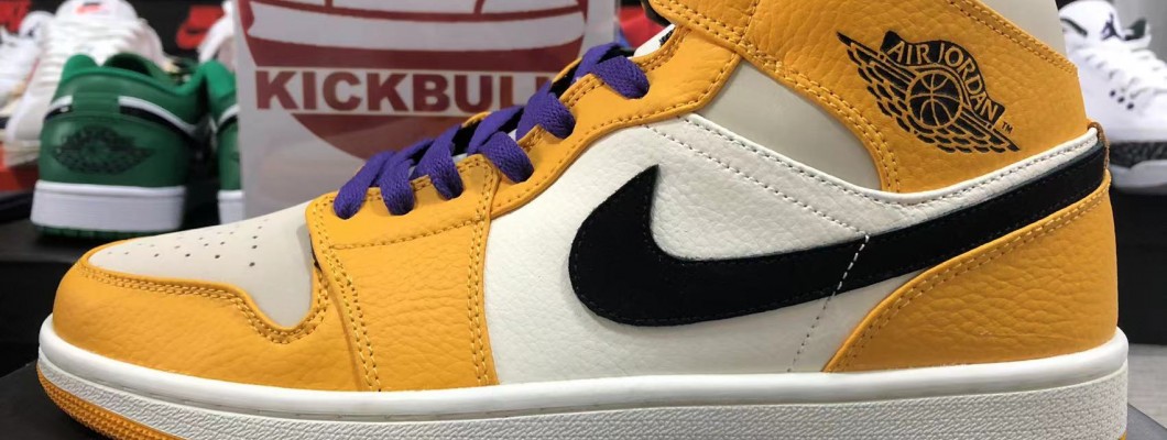 Air Jordan 1 Mid Lakers 852542-700 Kickbulk Sneaker Camera photos