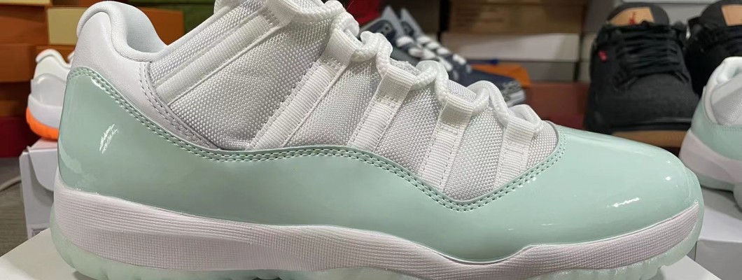 Air Jordan 11 Retro Low 'Igloo' Wmns 2025 AH7860-103 Kickbulk Sneaker shoes reviews