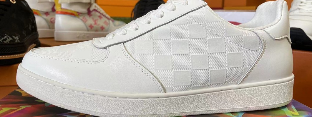 LV trainer sneakers white kickbulk shoes retail wholesale free shipping