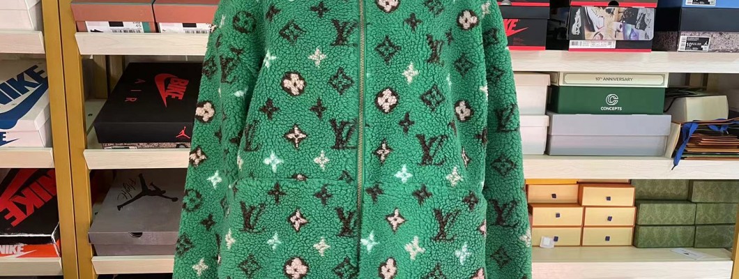 LV clothes kickbulk luxury retail wholesale reviews