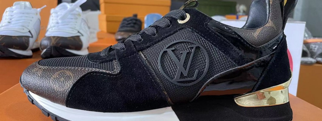 LV Run Away shoes kickbulk sneaker retail wholesale reviews LV Run Away shoes kickbulk sneaker retail wholesale reviews