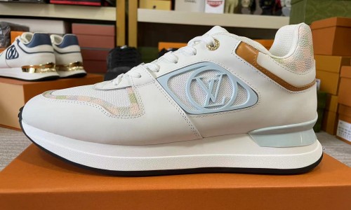 Louis Vuitton trainer white shoes kickbulk sneaker retail wholesale reviews