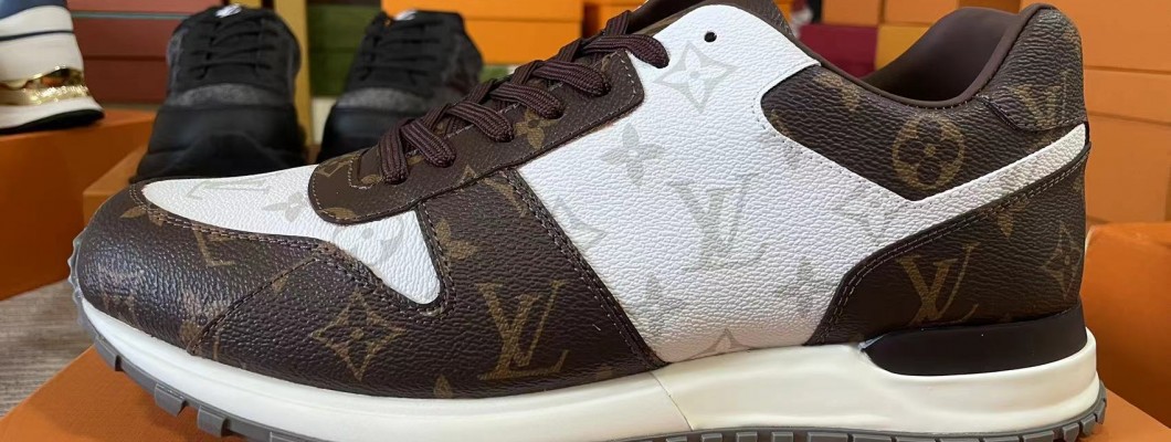 LV trainer black white shoes kickbulk sneaker retail wholesale LV trainer black white shoes kickbulk sneaker retail wholesale
