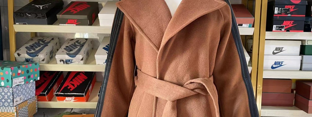 Women's Jackets down jackets coats vests luxury brand clothing Kickbulk retail reviews