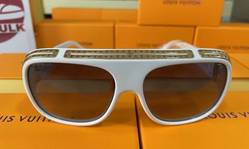 LV sunglasses kickbulk luxury retail wholesale free shipping reviews