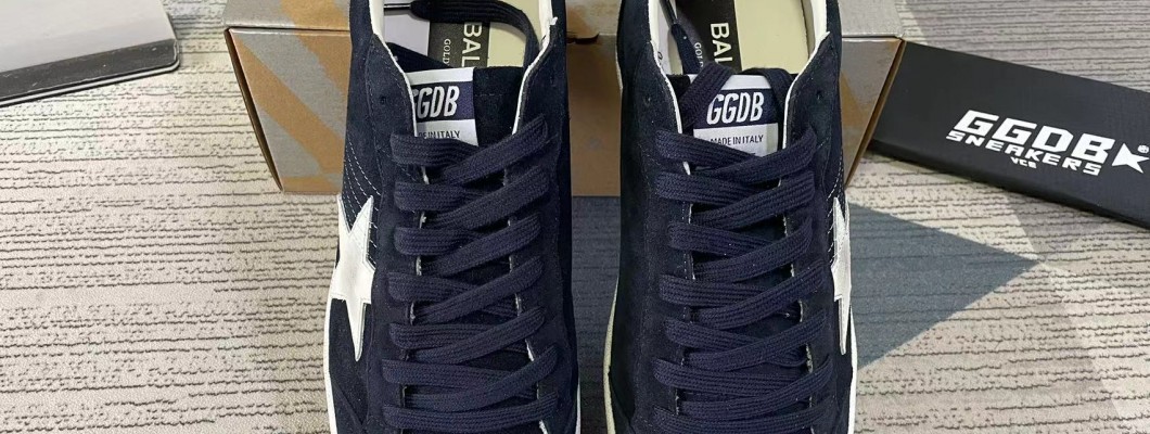 Golden Goose Ball Star dark blue suede with white leather star kickbulk sneakers