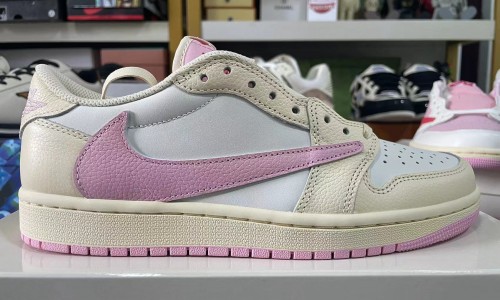Travis Scott x Jordan 1 Retro Low OG 'Muslin Pink' 2026 IQ7604-100 Kickbulk Sneaker reviews