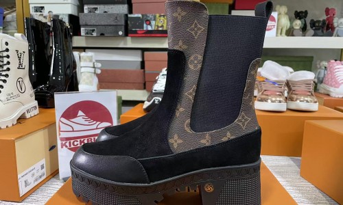 LV Gucci boots custom made kickbulk luxury brand shoes retial wholesale reviews