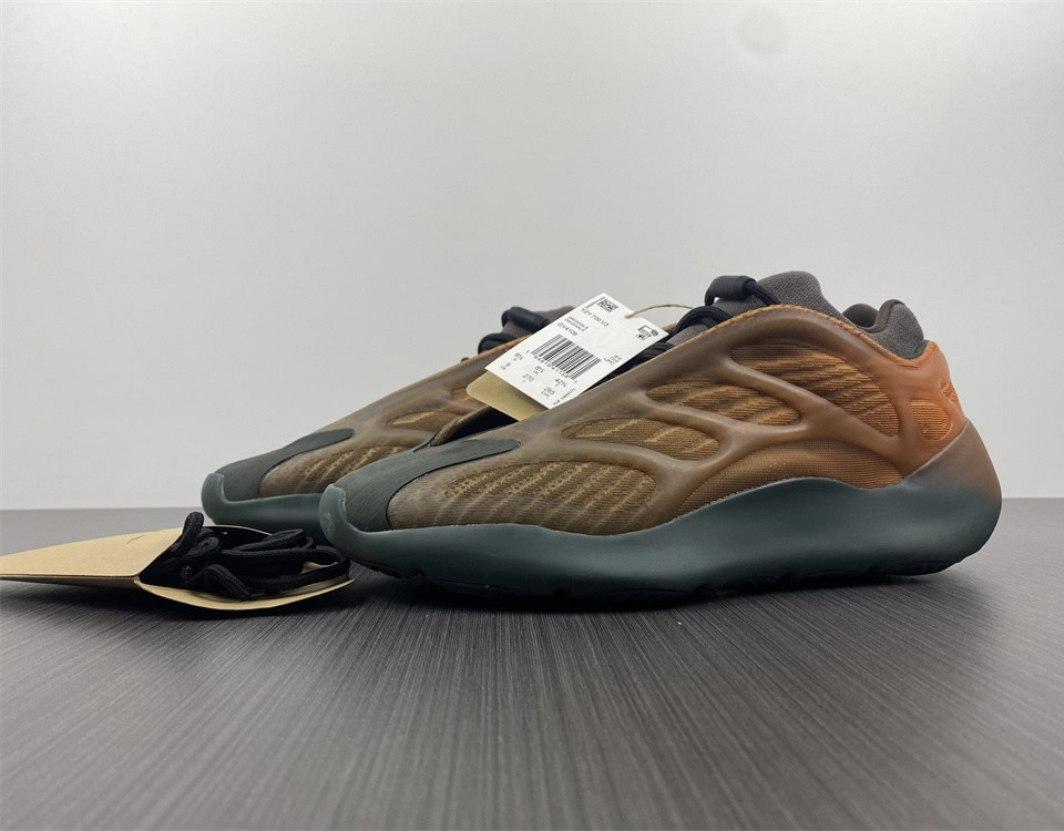 Adidas Yeezy Boost 700 V3 Copfad Gy4109 10 - kickbulk.cc