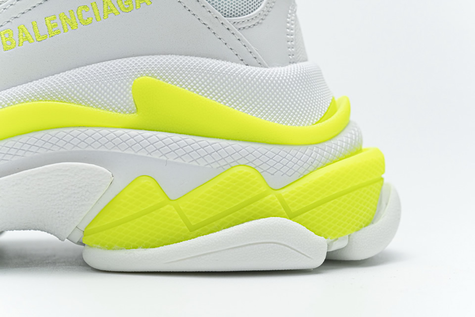 Balenciaga Triple S Fluorescent White 536737w09019088 12 - kickbulk.cc