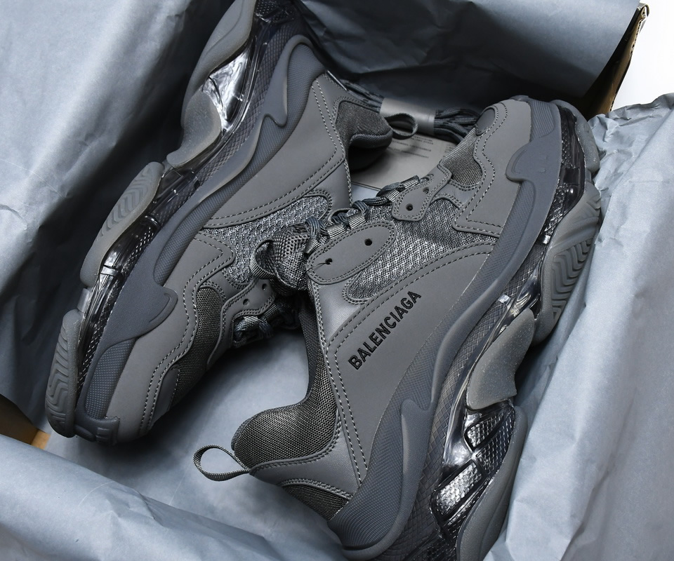 Balenciaga Triple S Charcoal Clearsole Air Cushion 541624w09187669 8 - kickbulk.cc