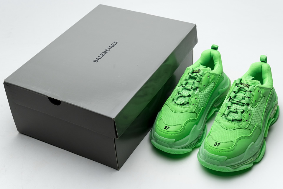 Balenciaga Triple Fluo Green 544351w09ol3801 5 - kickbulk.cc