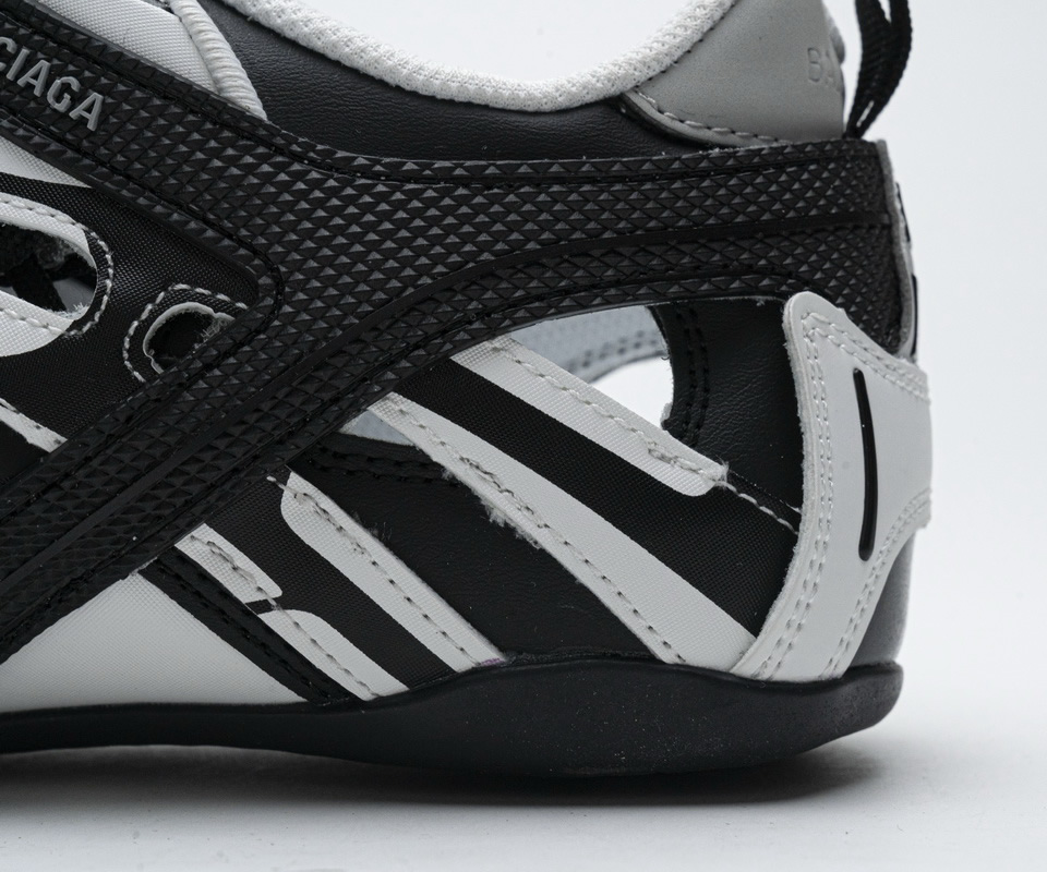 Balenciaga Drive Sneaker Grey Black 624343w2fd11019 12 - kickbulk.cc