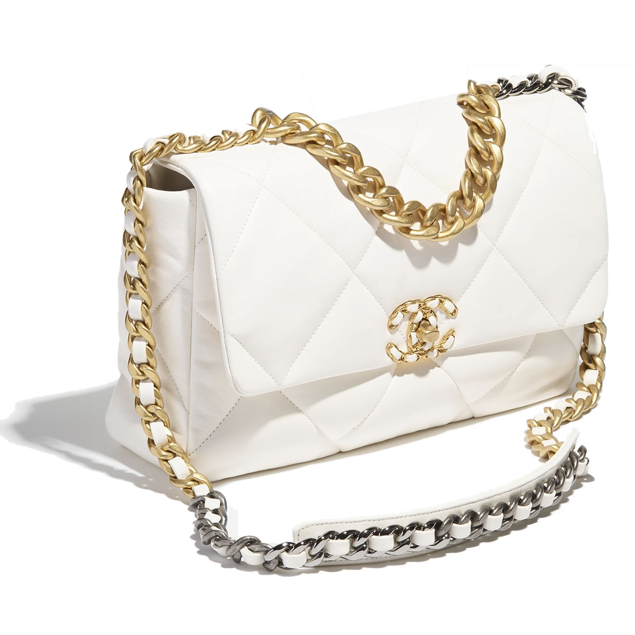 Chanel 19 Handbag 22 - kickbulk.cc