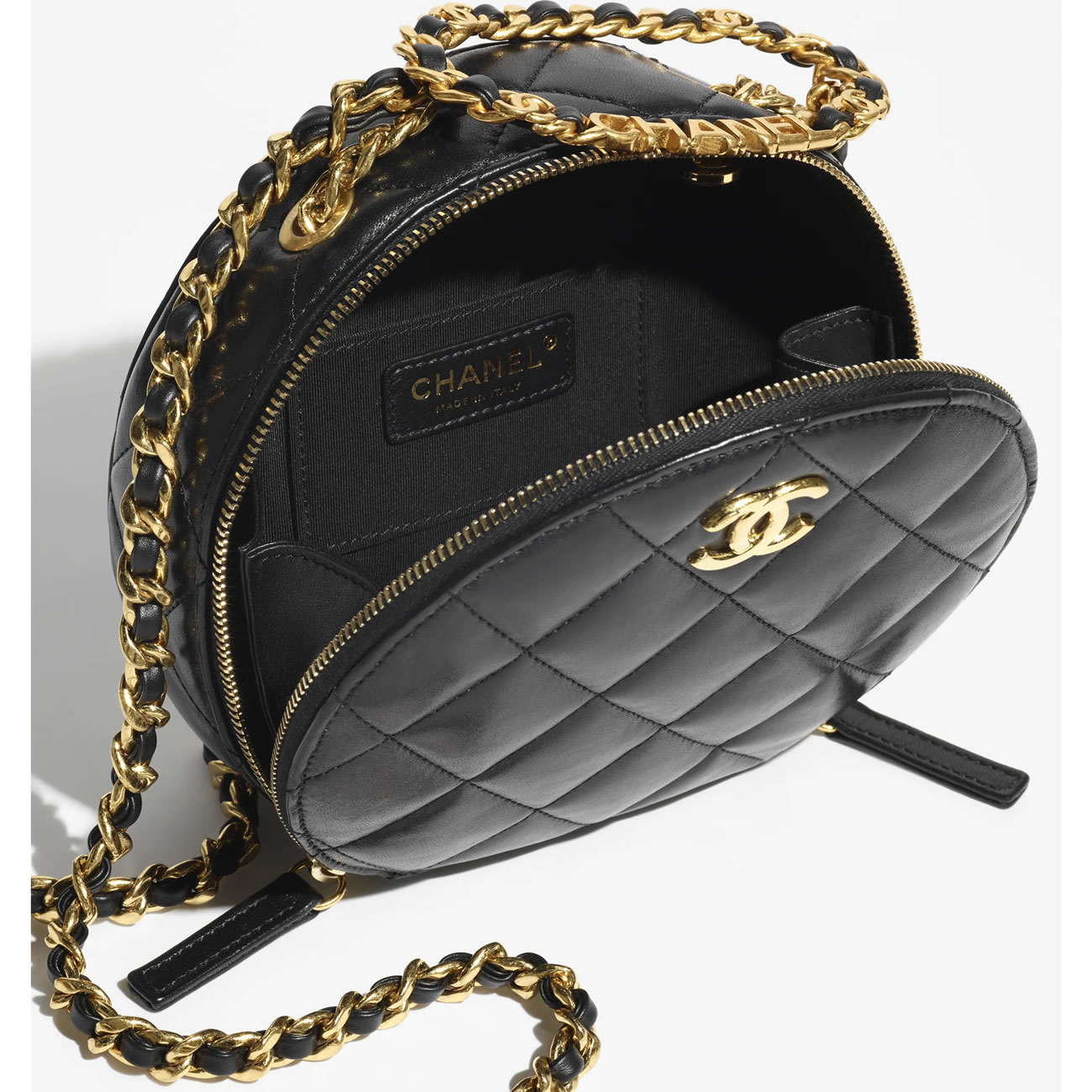 Chanel Small Vanity Case 24 - kickbulk.cc