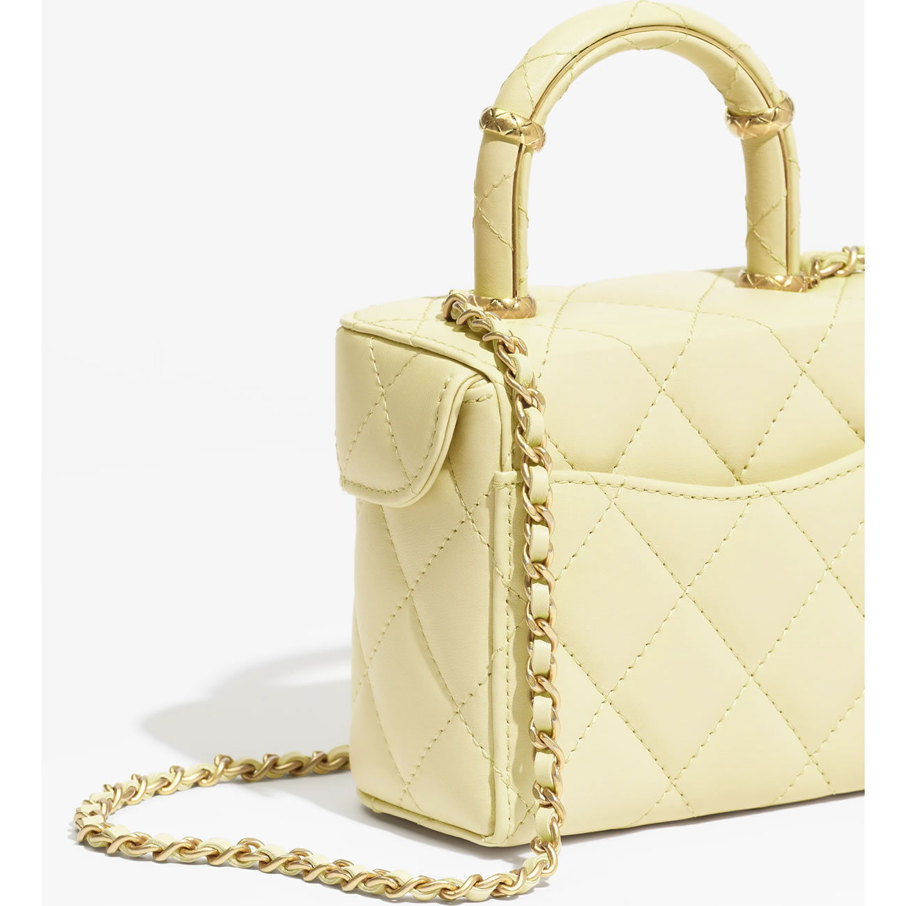 Chanel Small Vanity Case 8 - kickbulk.cc