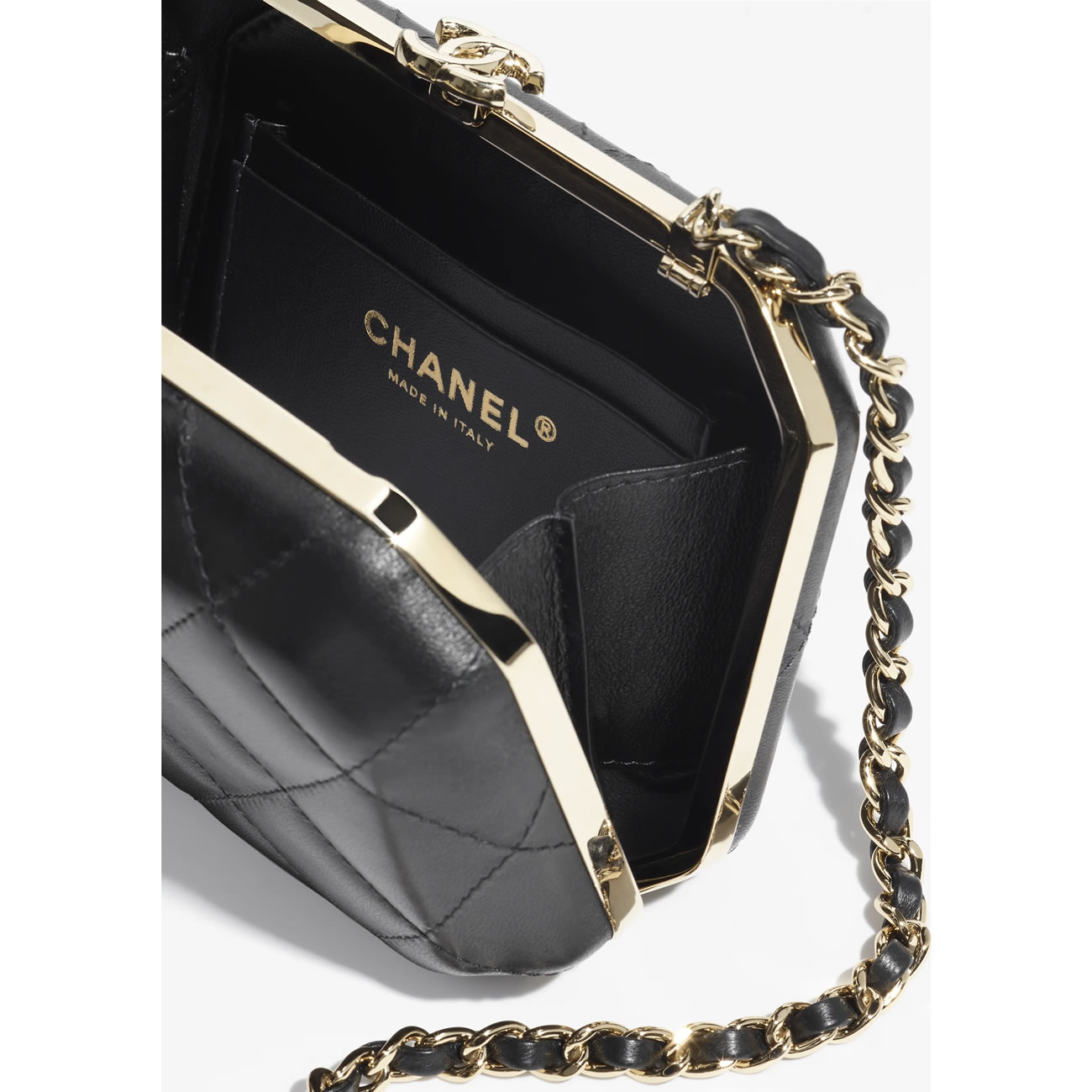 Chanel Small Clutch 19 - kickbulk.cc