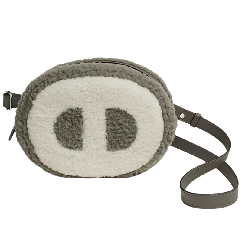 Hermes In The Loop Plush Belt Bag1 - kickbulk.cc