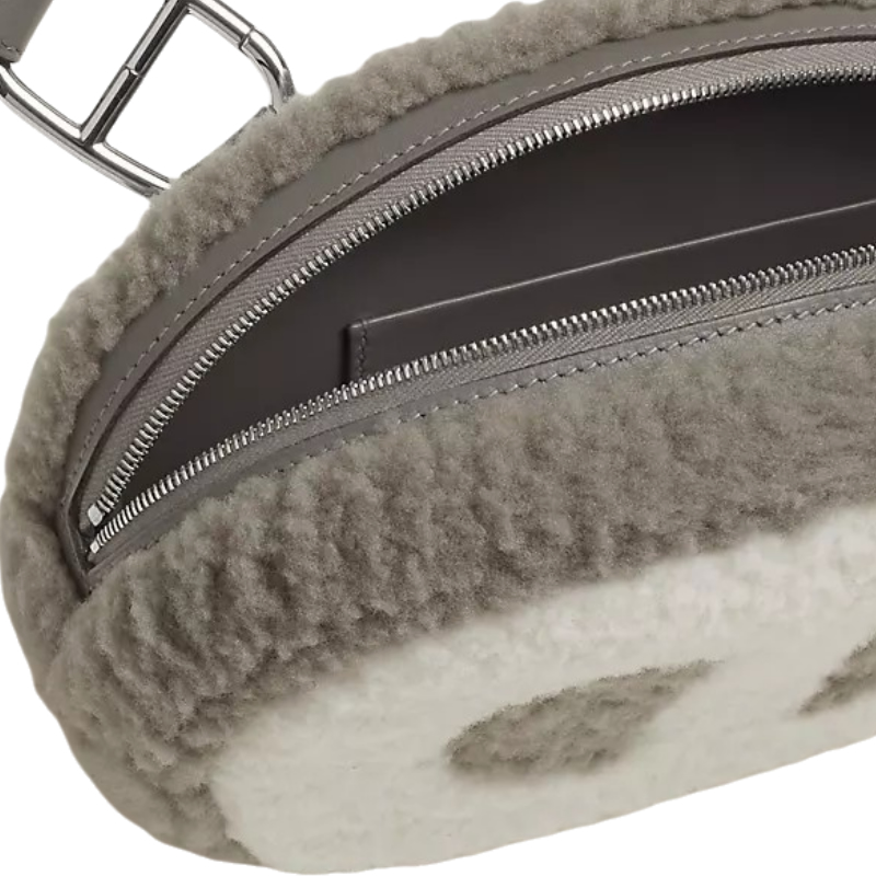 Hermes In The Loop Plush Belt Bag4 - kickbulk.cc