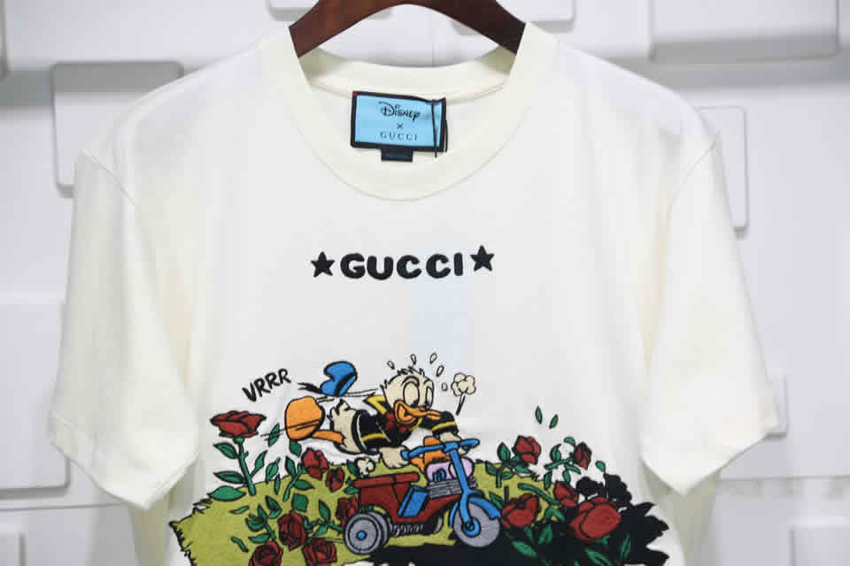 Disney Gucci Donald Duck Embroidery T Shirt 6 - kickbulk.cc