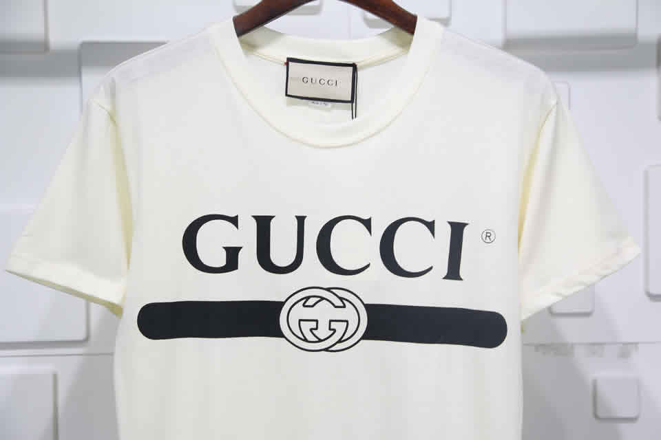 Gucci Black White Crossbar T Shirt Printing Pure Cotton 14 - kickbulk.cc