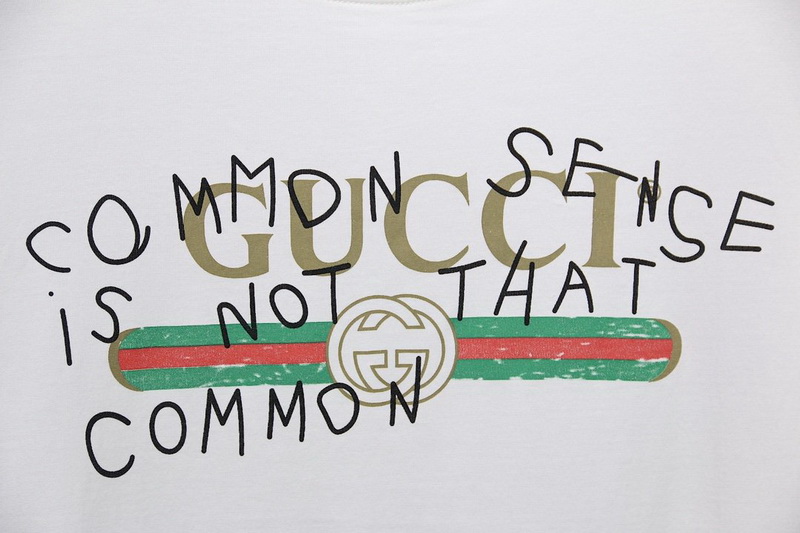 Gucci T Shirt Signature Graffiti Pure Cotton White Black 17 - kickbulk.cc