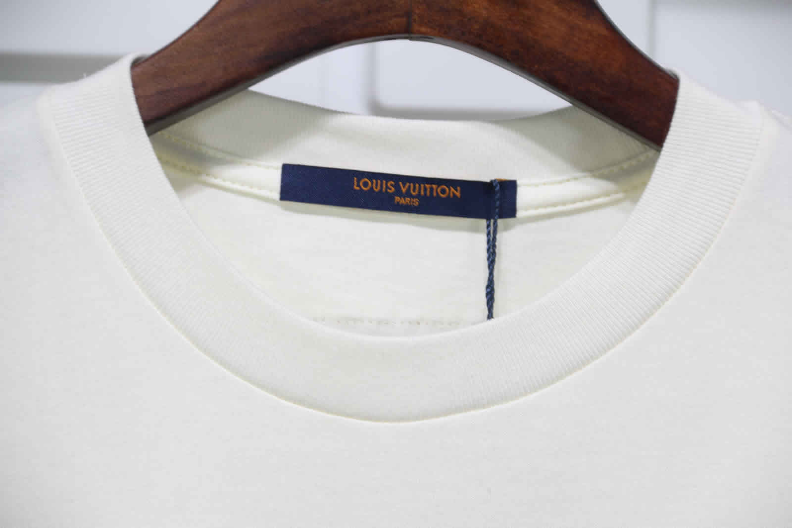 Louis Vuitton Catwalk T Shirt 2021 24 - kickbulk.cc