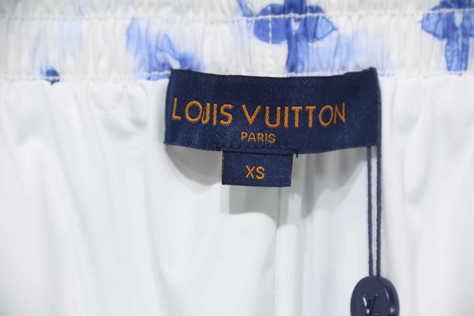 Louis Vuitton Ink Beach Shorts Rm211vdaohlw04w 10 - kickbulk.cc