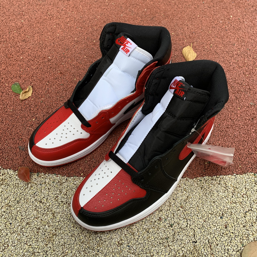 Nike Air Jordan 1 Homage To Home 861428 061 2 - kickbulk.cc