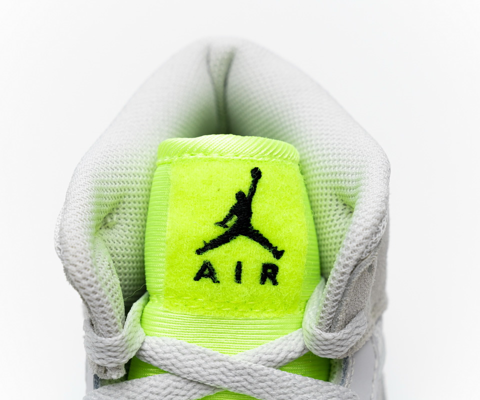 Nike Air Jordan 1 Grey Ghost Green Cv3018  001 13 - kickbulk.cc