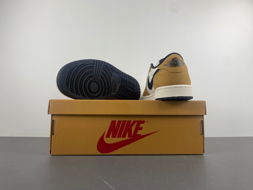Air Jordan 1 Retro Low Og Rookie Of The Year Cz0790 107 14 - kickbulk.cc