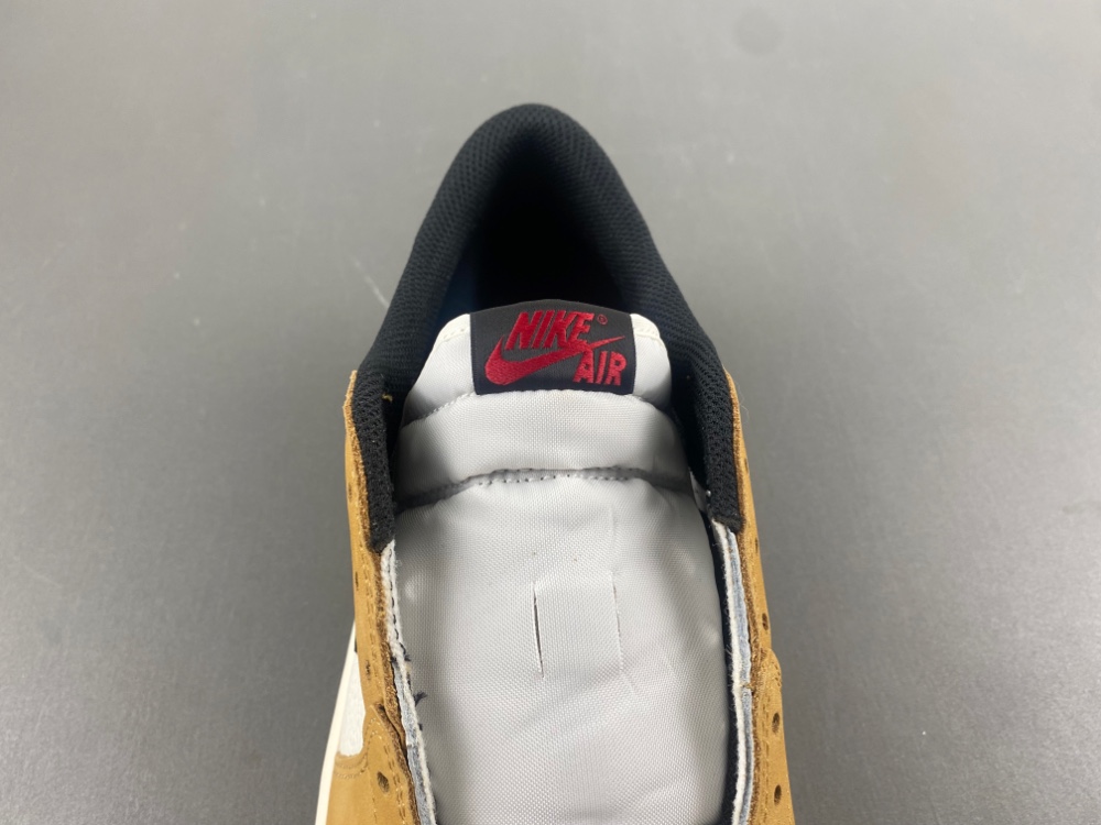 Air Jordan 1 Retro Low Og Rookie Of The Year Cz0790 107 18 - kickbulk.cc