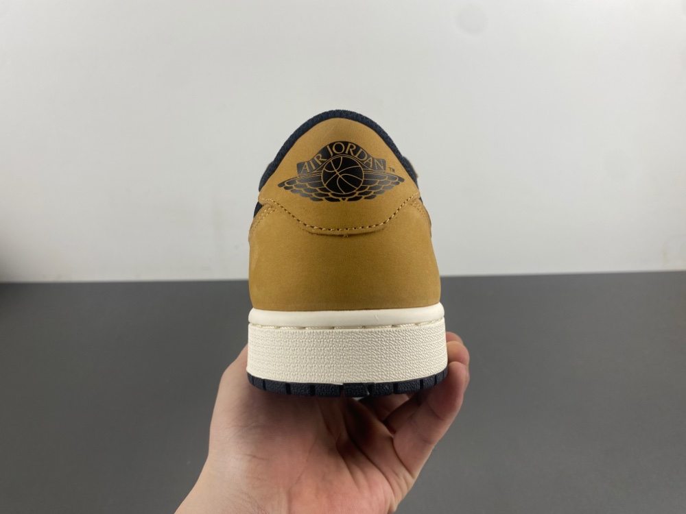 Air Jordan 1 Retro Low Og Rookie Of The Year Cz0790 107 20 - kickbulk.cc