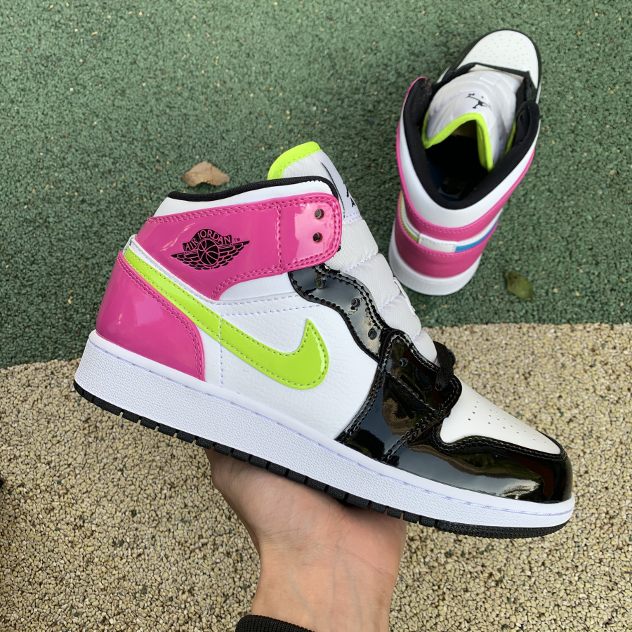 Nike Air Jordan 1 Mid Se Gs Cyber Active Fuchsia Cz9835 100 3 - kickbulk.cc