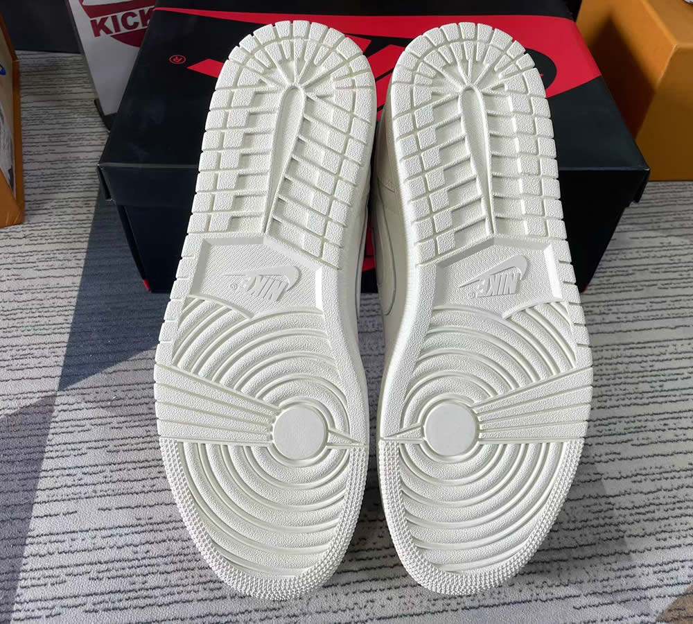 Air Jordan 1 Retro Low Og Sail Hq6998 100 11 - kickbulk.cc