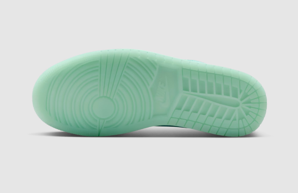 Air Jordan 1 Retro Low Og Washed Teal Wmns Hq8111 300 5 - kickbulk.cc