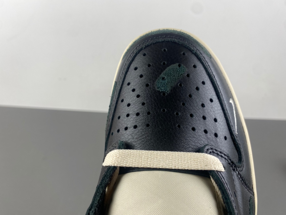 Zion Williamson Jordan 1 Retro Low Og Voodoo Alternate Ib8958 001 14 - kickbulk.cc