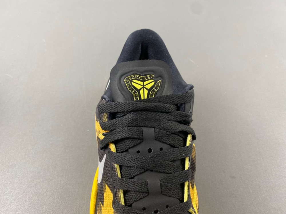 Nike Kobe 8 Xdr Black Yellow 555286 077 14 - kickbulk.cc