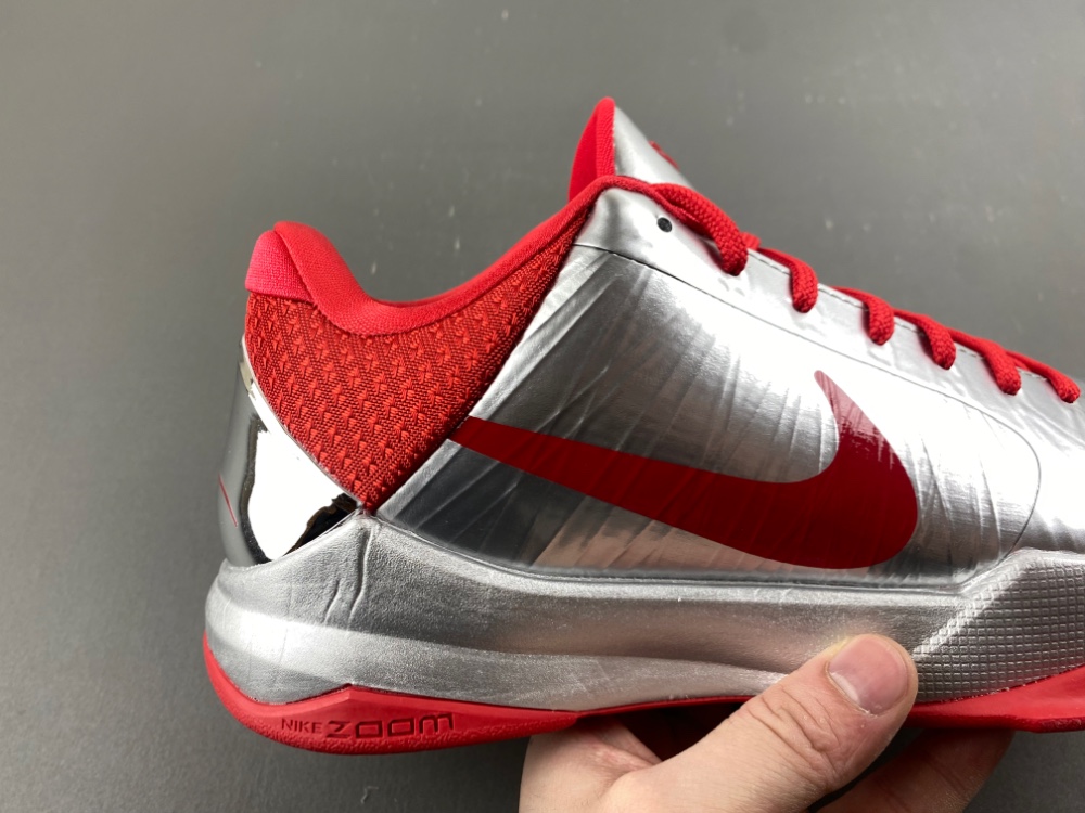 Caitlin Clark Zoom Kobe 5 Protro Rookie Of The Year Iv2712 001 17 - kickbulk.cc