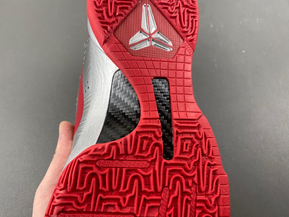 Caitlin Clark Zoom Kobe 5 Protro Rookie Of The Year Iv2712 001 22 - kickbulk.cc