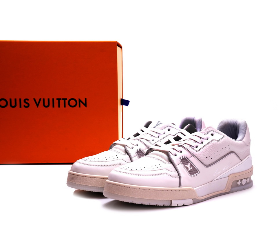 Louis Vuitton Trainer White Litchi Pattern Fd02219 2 2 - kickbulk.cc