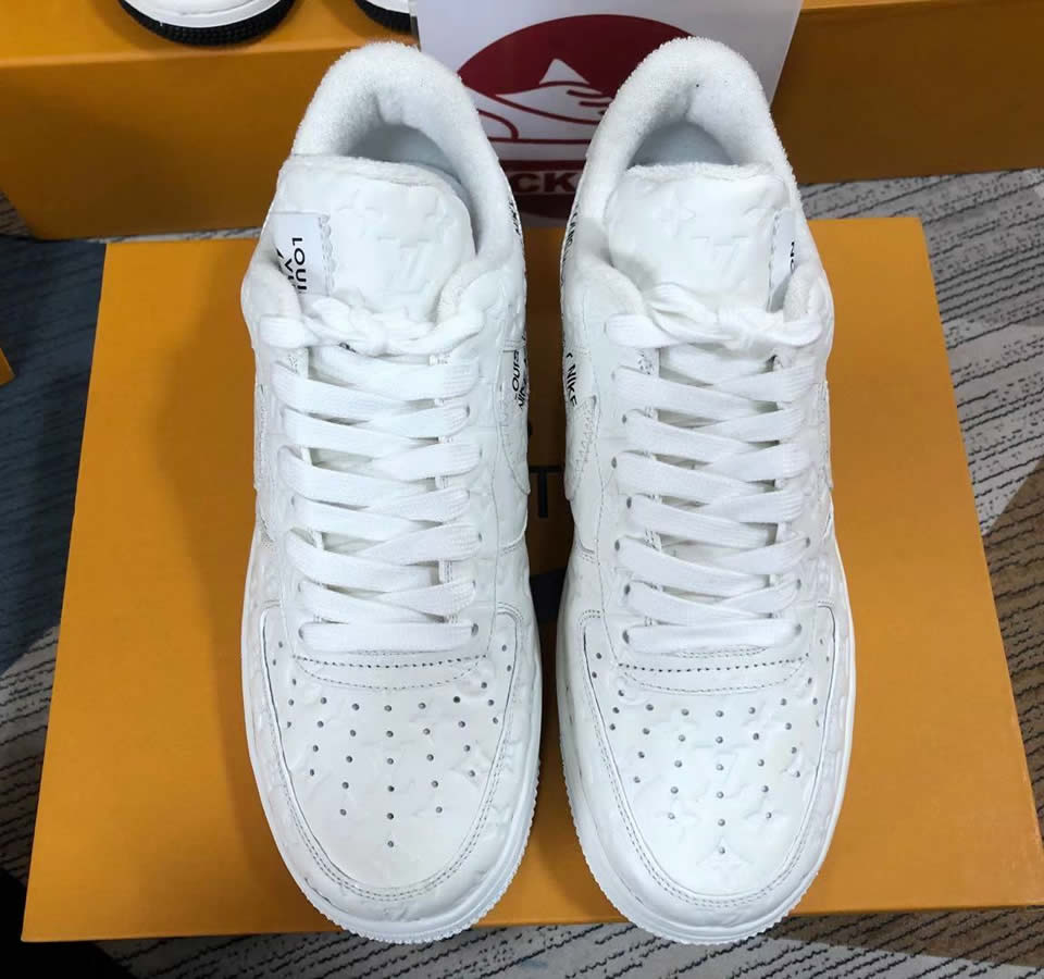 Louis Vuitton Air Force 1 Trainer Sneaker White Lk0221 2 - kickbulk.cc