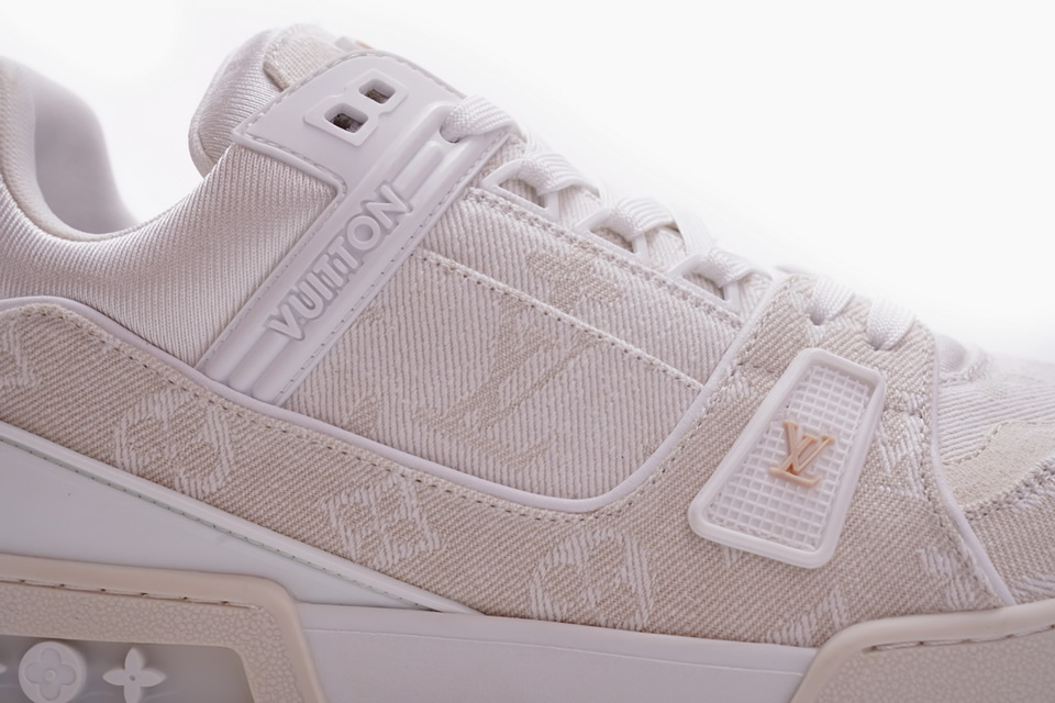 Louis Vuitton Trainer White Denim Ws02417 15 - kickbulk.cc