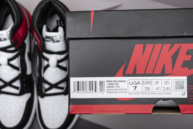 Nike Air Jordan 1 Wmns Retro High Satin Black Toe Cd0461 016 19 - kickbulk.cc