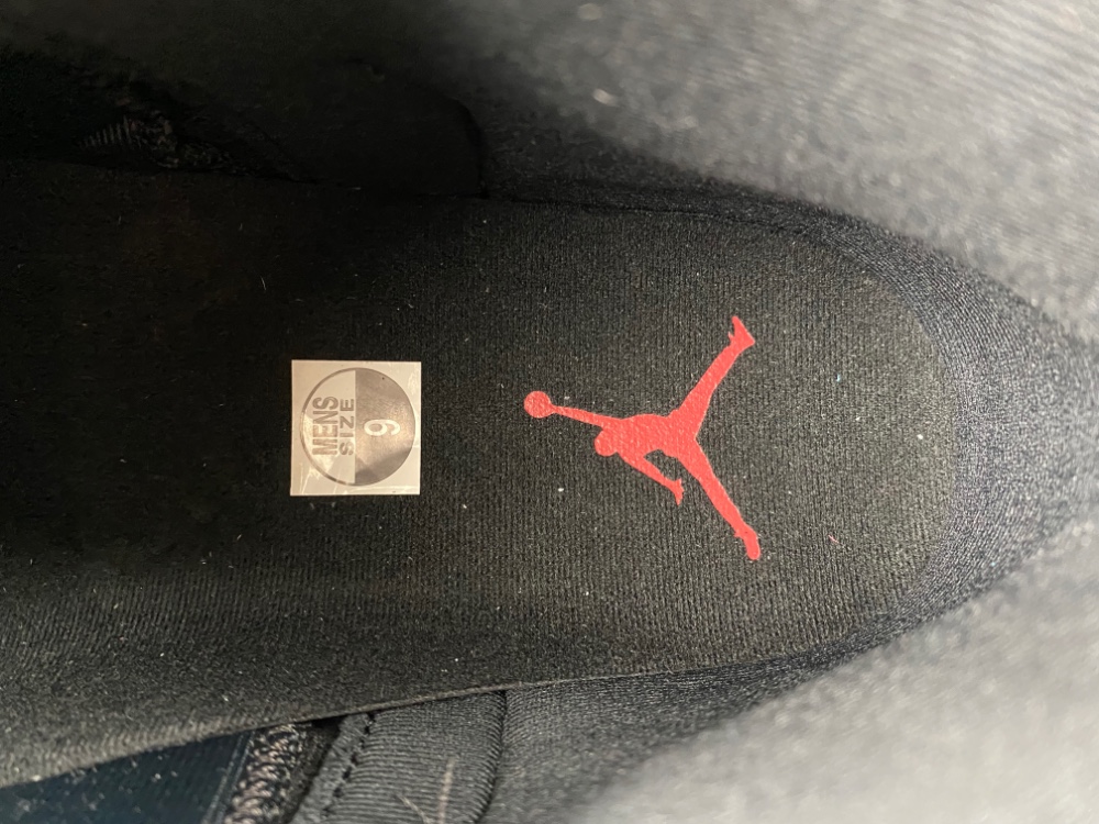 Air Jordan 12 Retro Bloodline Ct8013 003 22 - kickbulk.cc Air Jordan 12 Retro Bloodline Ct8013 003 22 - kickbulk.cc