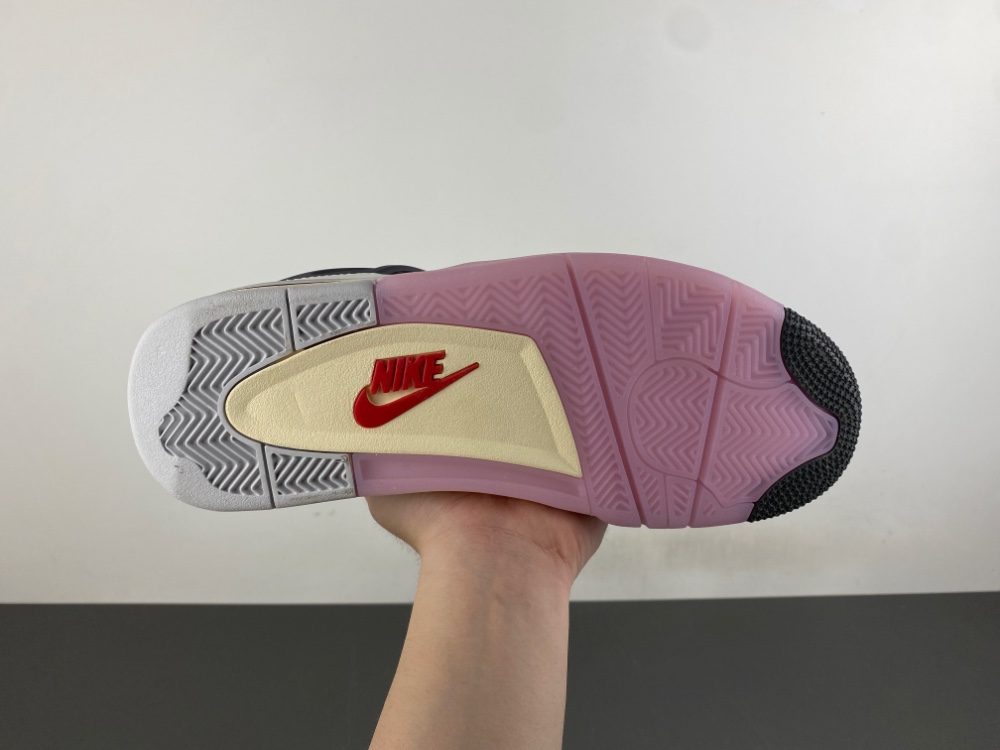 Air Jordan 4 Retro Comic Ja1135 100 6 - kickbulk.cc Air Jordan 4 Retro Comic Ja1135 100 6 - kickbulk.cc