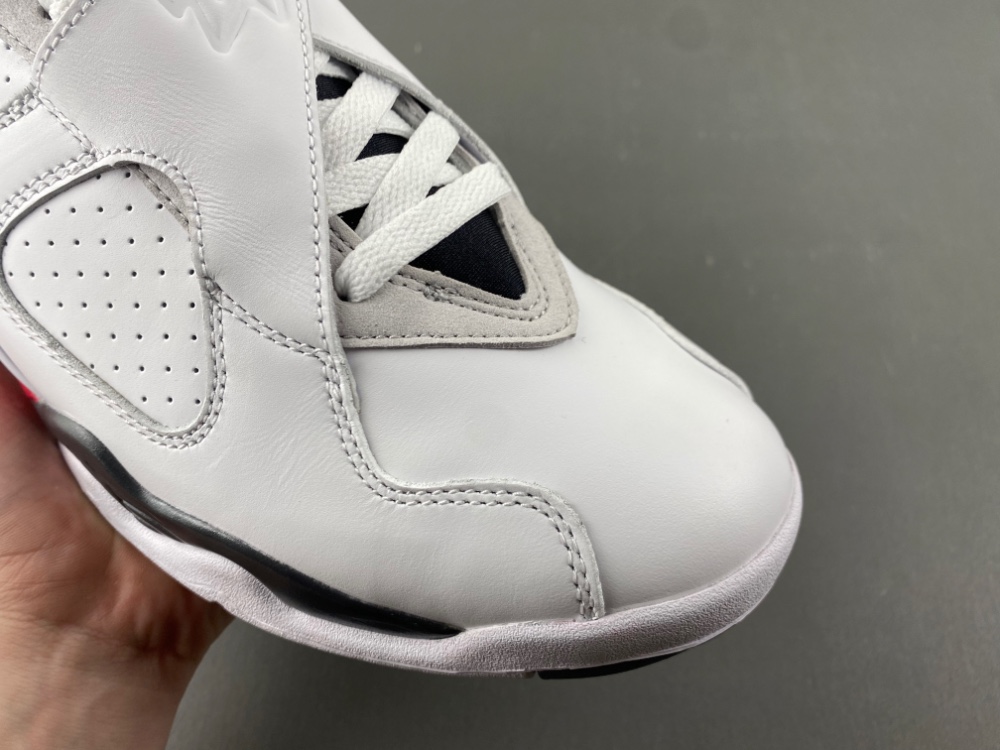 Air Jordan 8 Retro Bugs Bunny 2025 305381 100 17 - kickbulk.cc Air Jordan 8 Retro Bugs Bunny 2025 305381 100 17 - kickbulk.cc